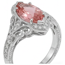 Afbeelding in Gallery-weergave laden, Perzikkleurige saffier verlovingsring 3,8 karaat labgekweekt marquise padparadscha halo 14K witgoud
