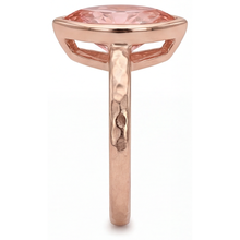 Afbeelding in Gallery-weergave laden, Padparadscha saffier ring 3,5 karaat labgekweekt marquise lunette solitair 14K roségoud
