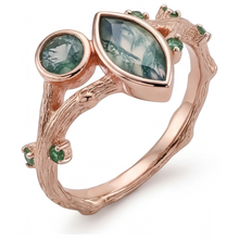 Afbeelding in Gallery-weergave laden, Moss Agate Marquise Slijpvorm Sieraadsteen Ring in 14K Rosé Goud – profielaanzicht
