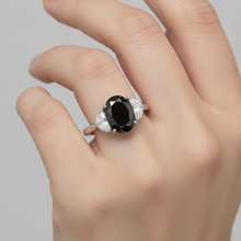 Afbeelding in Gallery-weergave laden, Trouwring met zwarte diamant 4,6 karaat echte ovaal halve maan driesteens 14K witgoud
