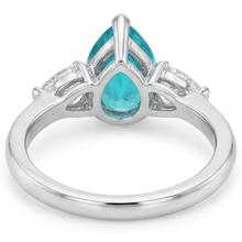 Afbeelding in Gallery-weergave laden, Paraiba Toermalijn Peervormig Drie-Steen Ring in 14K Witgoud – bovenaanzicht
