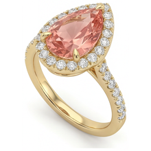 Afbeelding in Gallery-weergave laden, Perzikkleurige Saffier 2,8 Karaat Echte Peervormige Padparadscha Halo Pavé Ring 14K Geelgoud
