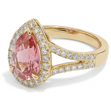 Afbeelding in Gallery-weergave laden, Halo-ring met gespleten scheen en 2,8 karaat echte peervormige padparadscha perziksaffier in 14k geelgoud
