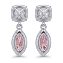 Afbeelding in Gallery-weergave laden, Roze diamanten oorhangers 4 karaat labgekweekt marquise lunette kussenvormige bovenzijde 14k witgoud

