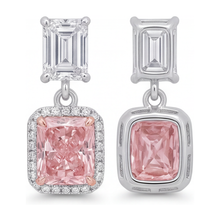 Afbeelding in Gallery-weergave laden, Oorhangers met roze diamant, 5 karaat labgekweekt, radiant halo, smaragdslijpsel bovenzijde, 14k witgoud
