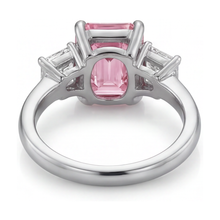 Afbeelding in Gallery-weergave laden, Roze Diamanten Verlovingsring 4 Karaat Smaragdslijpsel
