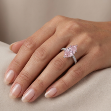 Afbeelding in Gallery-weergave laden, Roze diamanten ring 2,1 karaat marquise

