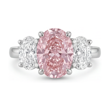 Afbeelding in Gallery-weergave laden, Roze diamanten ring 4,2 karaat ovaal
