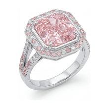 Afbeelding in Gallery-weergave laden, Roze diamanten ring 4,6 karaat radiant geslepen

