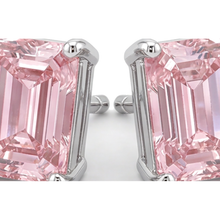 Afbeelding in Gallery-weergave laden, Roze diamant oorknopjes 3 karaat labgekweekt smaragdslijpsel 14k witgoud
