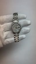 Video laden en afspelen in Gallery-weergave, Rolex Dames Datejust Horloge Roestvrij Staal Natuurlijke Aarde Gemijnde Diamant Wijzerplaat Lunette 2
