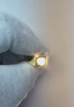 Video laden en afspelen in Gallery-weergave, 1 Karaat F VS1 Diamanten Heren Solitaire Ring 14K Witgoud

