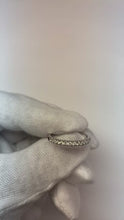 Video laden en afspelen in Gallery-weergave, 0,80 ct. Prong Set Ronde Echt Diamanten Halve Eeuwigheid Band Wit Goud 14K

