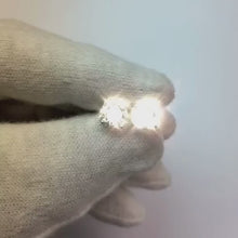 Video laden en afspelen in Gallery-weergave, 2 karaat ronde geslepen diamanten oor ring wit goud vrouwen sieraden
