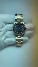 Video laden en afspelen in Gallery-weergave, Rolex dame Datumjust 18K geelgouden stalen blauwe wijzerplaat 31 mm horloge
