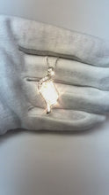 Video laden en afspelen in Gallery-weergave, Echte Diamant Hanger 3.50 Karaat
