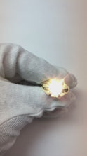 Video laden en afspelen in Gallery-weergave, 3 Karaat Grote Diamanten Solitaire Herenring Witgoud
