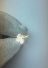 Video laden en afspelen in Gallery-weergave, Ovale diamanten verlovingsring 4 karaat sieraden wit goud 14K
