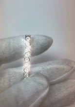 Video laden en afspelen in Gallery-weergave, Diamanten tennisarmband 6 karaats bezelset sieraden F Vs1
