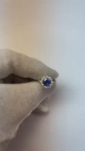 Video laden en afspelen in Gallery-weergave, Echte Diamant Ring 3 Karaat
