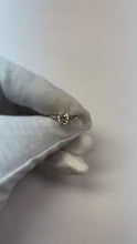 Video laden en afspelen in Gallery-weergave, Solitaire Ring Bezel Set Ronde Oude Mijnwerker Echt Diamant 1 Karaat Witgoud
