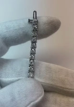 Video laden en afspelen in Gallery-weergave, Dames Sprankelende 8.50 Karaat Ronde Natuurlijke uit de aarde gewonnen Diamanten Lady Tennisarmband
