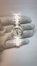 Video laden en afspelen in Gallery-weergave, roestvrij staal Jubileum Armband Rolex Dameshorloge stok Wijzerplaat Diamant lunette
