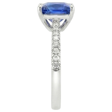 Afbeelding in Gallery-weergave laden, Prinses Ceylonsaffier &amp; Ronde Natuurlijke uit de aarde gewonnen Diamanten Ring 5.75 Karaat Witgoud
