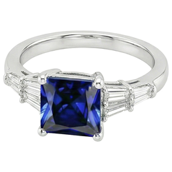 prinses geslepen saffier ring met taps toelopende baguettes 4,50 karaat goud 14K