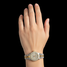 Afbeelding in Gallery-weergave laden, roestvrij staal &amp; gouden jubileum Rolex datumjust wit Stok horloge Datumjust P2
