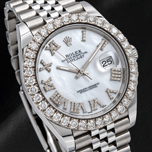 Afbeelding in Gallery-weergave laden, Rolex Datejust 41mm 126300 Wit Parelmoer Romeinse Diamanten Wijzerplaat Horloge
