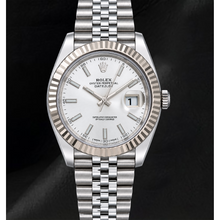Afbeelding in Gallery-weergave laden, Rolex Datejust 41mm 126334 Horloge van Goud en Roestvrij Staal met Zilveren Wijzerplaat
