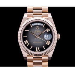 Rolex Day-Date 228235 40 mm Roségoud Horloge met Zwarte Romeinse Wijzerplaat