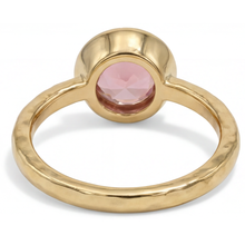 Afbeelding in Gallery-weergave laden, Padparadscha Saffier Verlovingsring 2 Karaat Echte Ronde Lunette Solitair 14K Geelgoud Luxe
