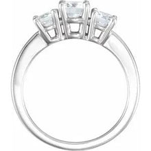 Afbeelding in Gallery-weergave laden, 0,50 karaat drie stenen echte diamanten ring wit goud 14K - harrychadent.nl
