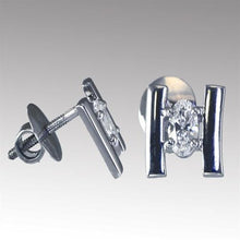 Afbeelding in Gallery-weergave laden, echte oval diamant 1karaat oorbel vooraanzicht
