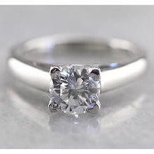 Afbeelding in Gallery-weergave laden, 1 karaat ronde solitaire diamanten ring
