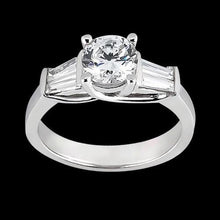 Afbeelding in Gallery-weergave laden, 1.53 Karaat Ronde &amp; Stokbrood Echt Diamanten Verlovingsring Drie Stenen Stijl
