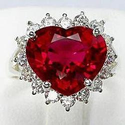 10.75 karaat hartvormige rode Aaa robijn met diamanten ring
