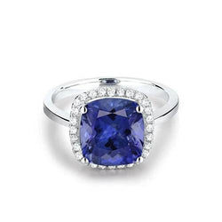 Ring met 15.25 Ct kussen geslepen tanzaniet en natuurlijke uit de aarde gewonnen diamanten, 14K goud