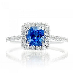 1,75 ct blauwe kussengeslepen Ceylon saffier met diamanten trouwring