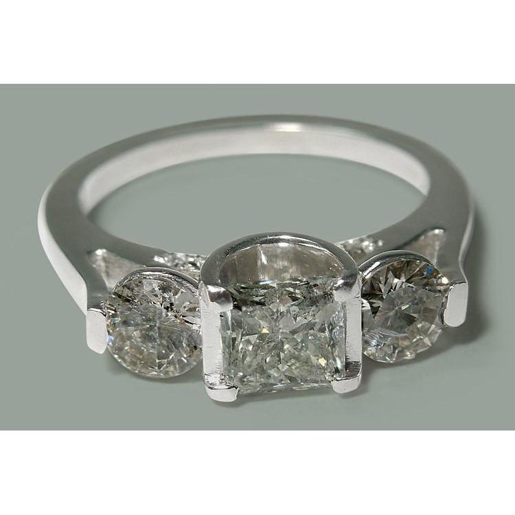 1,95 karaat prinses en ronde diamanten ring met drie stenen in wit goud - harrychadent.nl