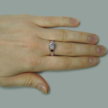 Afbeelding in Gallery-weergave laden, 1.50 karaat ronde briljante diamanten solitaire ring rosé goud
