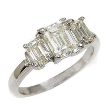 Afbeelding in Gallery-weergave laden, 1,50 ct Witgouden Smaragd Geslepen Echt Diamanten Ring Drie Stenen Nieuw
