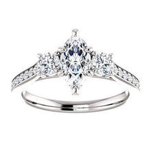 Afbeelding in Gallery-weergave laden, 1,85 Ct. 3 Stenen Markiezin Met Ronde Halo Echt Diamanten Ring Nieuw
