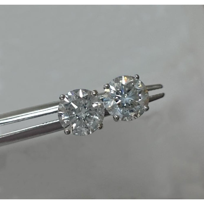2 karaat diamanten ronde Stud Solitaire oorbellen 14K witgoud - harrychadent.nl