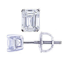 Afbeelding in Gallery-weergave laden, 2 karaat sprankelende emerald cut diamantoorknopjes
