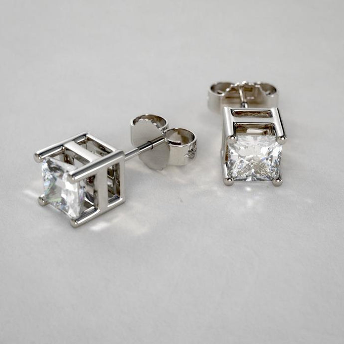 2 kt Princess Cut Diamond 14K Stud Earring witgoud - harrychadent.nl