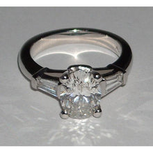 Afbeelding in Gallery-weergave laden, 2.01 ct. Ovale Echt Diamant Drie 3 Stenen Ring Wit Goud Nieuw
