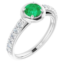 Afbeelding in Gallery-weergave laden, 2,25 karaat groene smaragd en diamanten ring wit goud 14k
